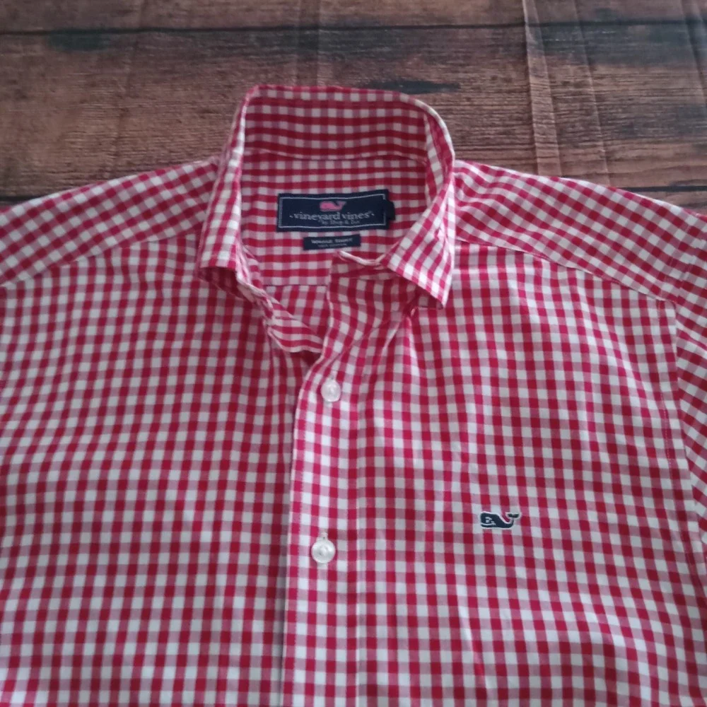 Vineyard Vines Whale Shirt Long Sleeve Button Down Shirt Men's XS Red White Chec
